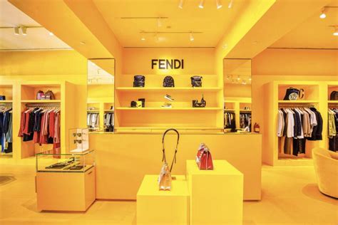 fendi outlet store online